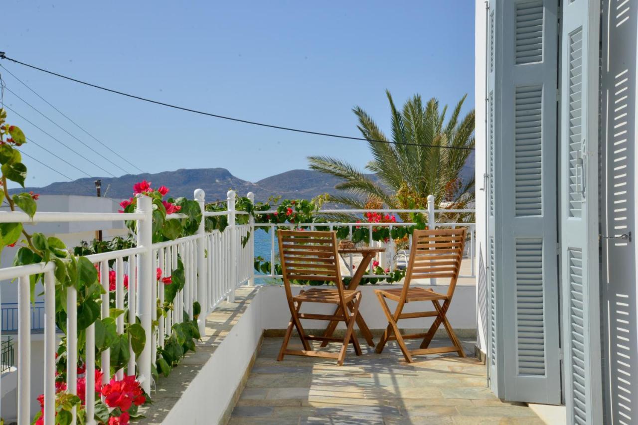 Esperos Seaside Suite In Adamas, Milos المظهر الخارجي الصورة