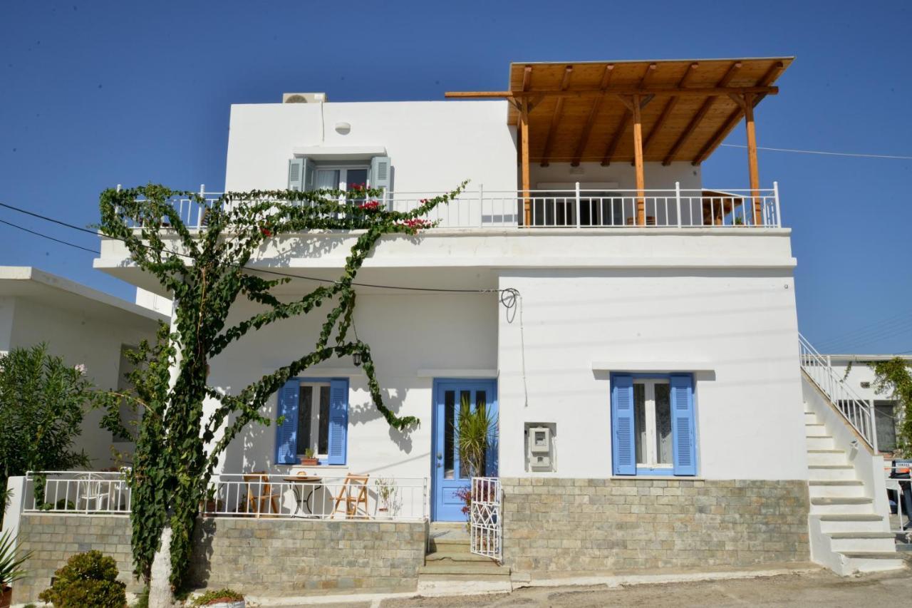 Esperos Seaside Suite In Adamas, Milos المظهر الخارجي الصورة